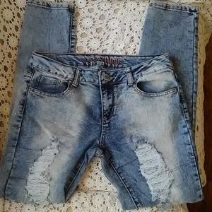 - “Almost Famous” size 11 jeans, major distr…